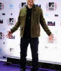 Filename=Mike2BPosner2BMTV2BEurope2BMusic2BAwards2B20102BMedia2B4.jpg
Filesize=72KiB
Dimensions=388x594
Date added=Jun 28, 2011 Mike2BPosner2BMTV2BEurope2BMusic2BAwards2B20102BMedia2B4.jpg