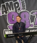 Filename=MikePosner-987AMPRadio-Detroit-07292013-3.jpg
Filesize=1027KiB
Dimensions=1504x1000
Date added=Jul 31, 2013 MikePosner-987AMPRadio-Detroit-07292013-3.jpg