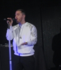 Filename=MikePosner-BelieveTour-Denver-06302013-6.jpg
Filesize=313KiB
Dimensions=1000x750
Date added=Jul 06, 2013 MikePosner-BelieveTour-Denver-06302013-6.jpg