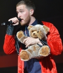 Filename=MikePosner-BelieveTour-SanJose-06262013-14.jpg
Filesize=92KiB
Dimensions=456x594
Date added=Jul 10, 2013 MikePosner-BelieveTour-SanJose-06262013-14.jpg