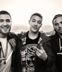 Filename=MikePosner-Diplo-JonJonAugustavo-TopOfTheWorld-12012013-1.jpg
Filesize=77KiB
Dimensions=1024x604
Date added=Dec 02, 2013 MikePosner-Diplo-JonJonAugustavo-TopOfTheWorld-12012013-1.jpg