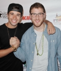 Filename=MikePosner-JakeMiller-APCH-StarsAndStrikes-03192014-4.jpg
Filesize=82KiB
Dimensions=594x500
Date added=Mar 20, 2014 MikePosner-JakeMiller-APCH-StarsAndStrikes-03192014-4.jpg