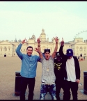 Filename=MikePosner-JustinBieber-AlfredoFlores-JulianSwirsky-London-03072013.jpg
Filesize=87KiB
Dimensions=612x612
Date added=Mar 08, 2013 MikePosner-JustinBieber-AlfredoFlores-JulianSwirsky-London-03072013.jpg