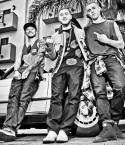Filename=MikePosner-SammyAdams-LAStory-videoshoot-2.jpg
Filesize=149KiB
Dimensions=612x612
Date added=Jul 31, 2013 MikePosner-SammyAdams-LAStory-videoshoot-2.jpg