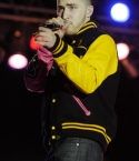 Filename=MikePosner-Sunfest-April292011-28.jpg
Filesize=53KiB
Dimensions=396x594
Date added=Dec 31, 2013 MikePosner-Sunfest-April292011-28.jpg