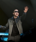 Filename=MikePosner-TheFillmoreNYC-101210-4.jpg
Filesize=388KiB
Dimensions=1024x676
Date added=Jul 13, 2011 MikePosner-TheFillmoreNYC-101210-4.jpg