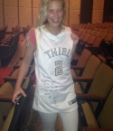 Filename=MikePosner-Thiel-College-jersey-04252014-3.jpg
Filesize=98KiB
Dimensions=640x640
Date added=Apr 28, 2014 MikePosner-Thiel-College-jersey-04252014-3.jpg