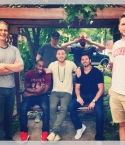 Filename=MikePosner-and-Crew-MonellsRestaurant-08112013-2.jpg
Filesize=146KiB
Dimensions=1024x1024
Date added=Aug 11, 2013 MikePosner-and-Crew-MonellsRestaurant-08112013-2.jpg