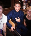 Filename=NashOverstreet-MikePosner-RyanFollese-guitar-lesson-Hartford-07182013.jpg
Filesize=80KiB
Dimensions=1024x768
Date added=Jul 25, 2013 NashOverstreet-MikePosner-RyanFollese-guitar-lesson-Hartford-07182013.jpg