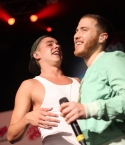Filename=SammyAdams-MikePosner-KISSConcert-Boston-05182013-2.jpg
Filesize=125KiB
Dimensions=447x670
Date added=May 19, 2013 SammyAdams-MikePosner-KISSConcert-Boston-05182013-2.jpg