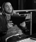 Filename=Sony_Tablet_S_Series-Mike_Posner_21.jpg
Filesize=42KiB
Dimensions=640x360
Date added=May 08, 2012 Sony_Tablet_S_Series-Mike_Posner_21.jpg