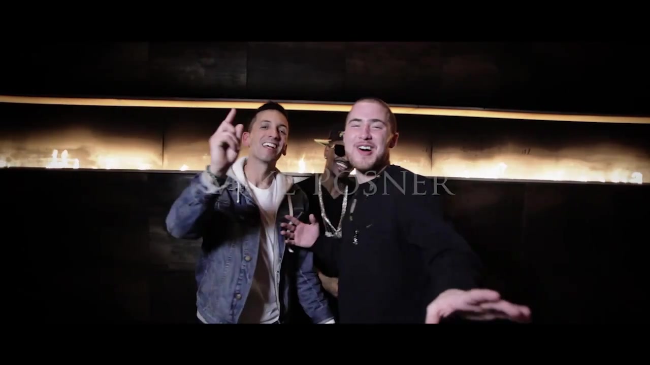 Clinton_Sparks_Ambiguous_ft__Mike_Posner___Big_SeanOfficial_Music_Video_-_YouTube_027.jpg