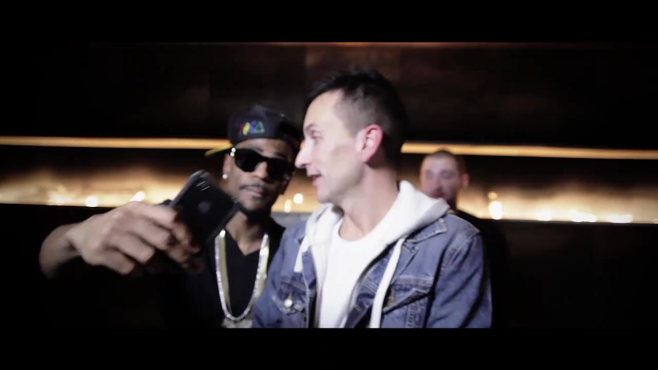 Clinton_Sparks_Ambiguous_ft__Mike_Posner___Big_SeanOfficial_Music_Video_-_YouTube_131.jpg