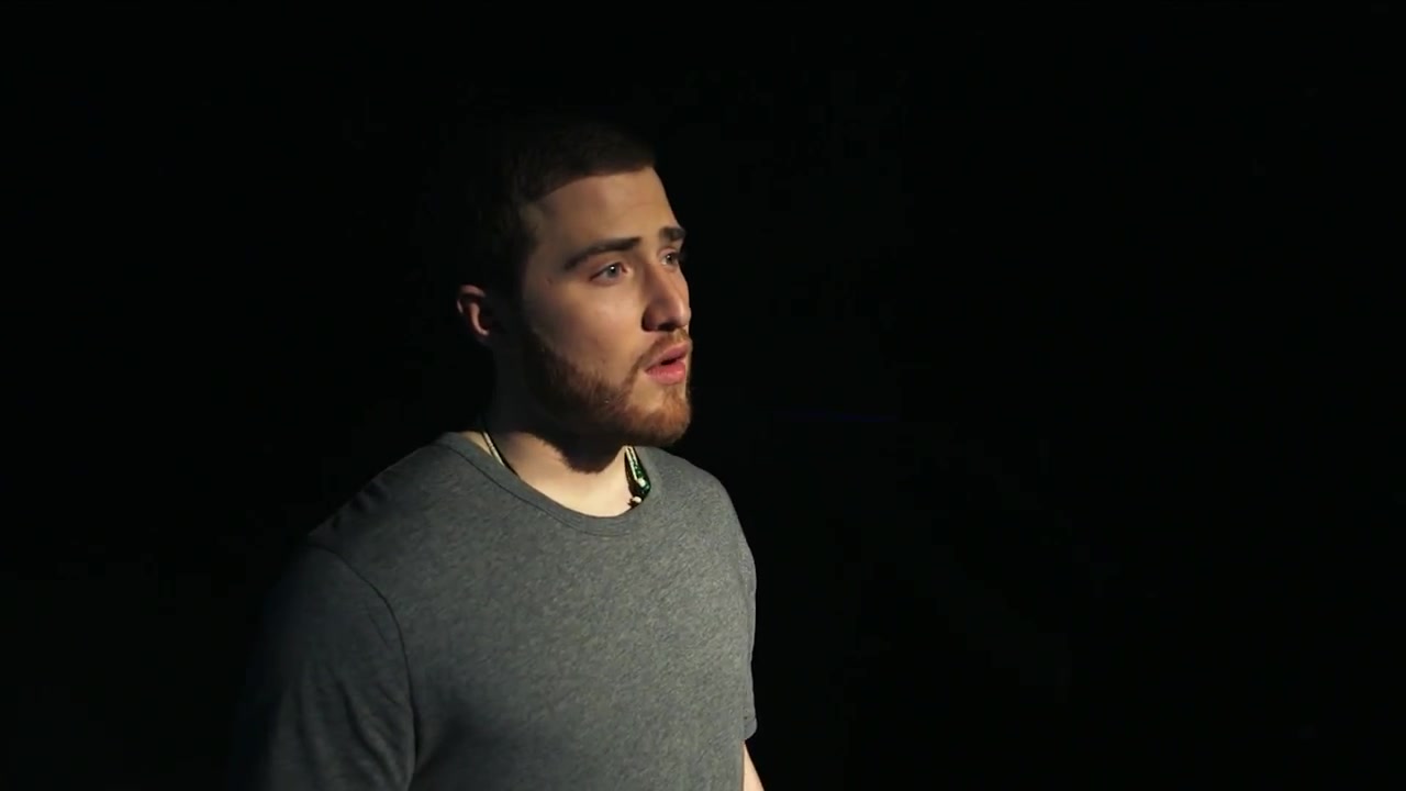 Mike_Posner_-_My_Light_28Official_Video29_050.jpg