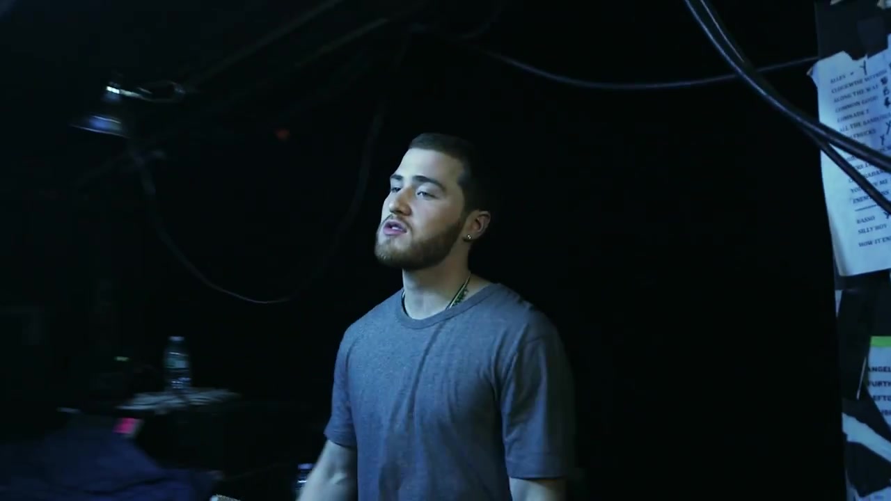 Mike_Posner_-_My_Light_28Official_Video29_084.jpg