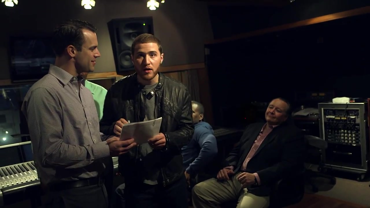 Mike_Posner_-_My_Light_28Official_Video29_140.jpg