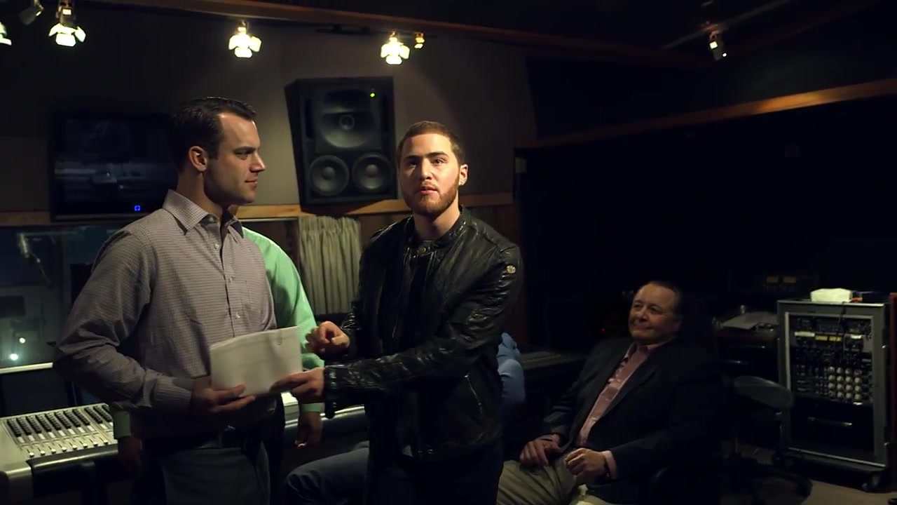 Mike_Posner_-_My_Light_28Official_Video29_143.jpg