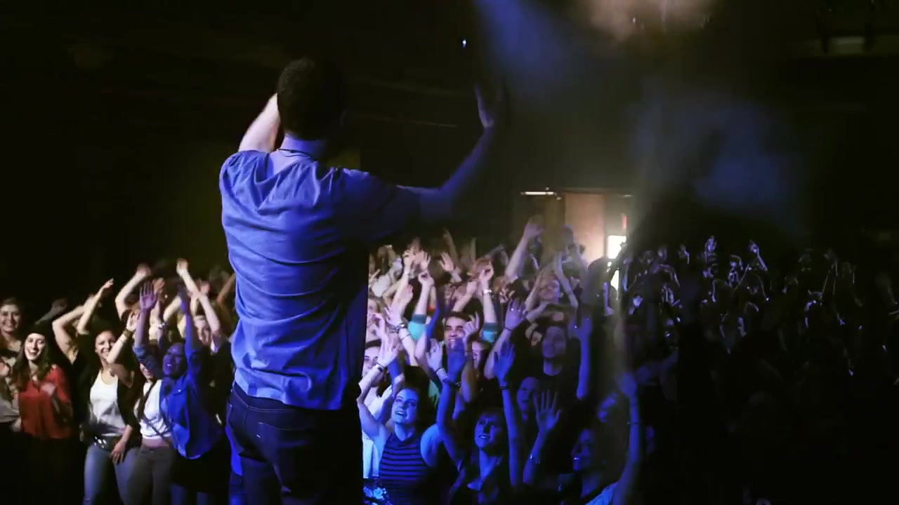 Mike_Posner_-_My_Light_28Official_Video29_330.jpg