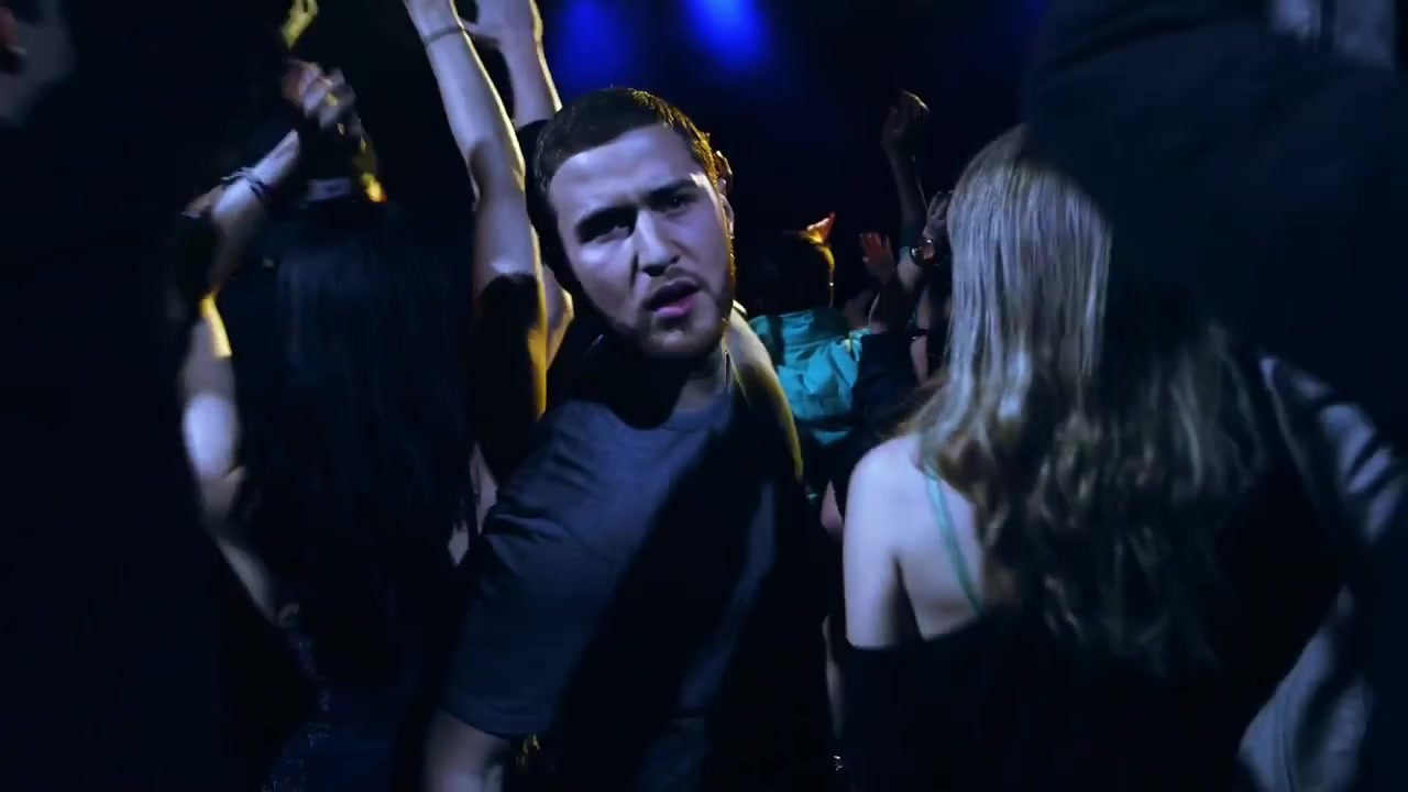 Mike_Posner_-_My_Light_28Official_Video29_342.jpg