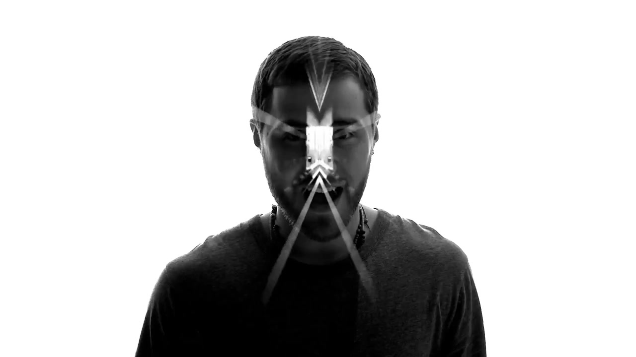 Mike_Posner_-_My_Light_28Official_Video29_388.jpg