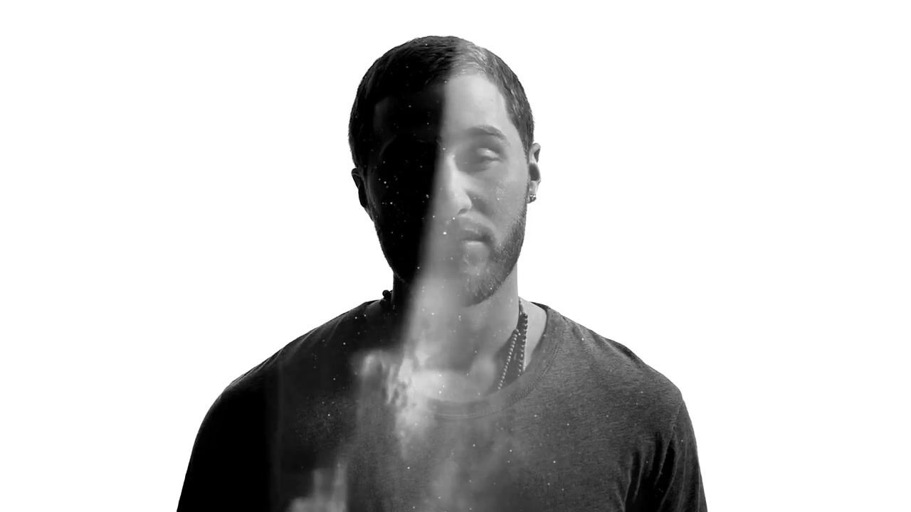 Mike_Posner_-_My_Light_28Official_Video29_415.jpg