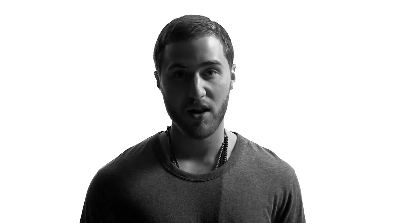 Mike_Posner_-_My_Light_28Official_Video29_472.jpg